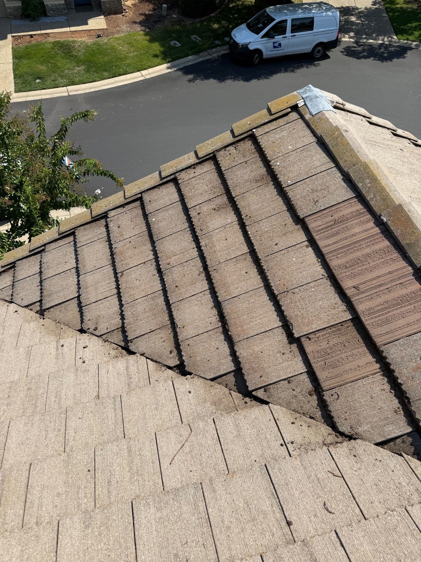 Gallery photos for Expert Roof Cleaning in Folsom Enhances Durability: Image #4