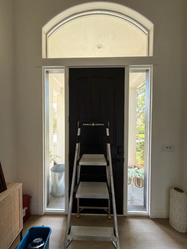 Gallery photos for Transforming Homes with Crystal-Clear Windows: Image #1